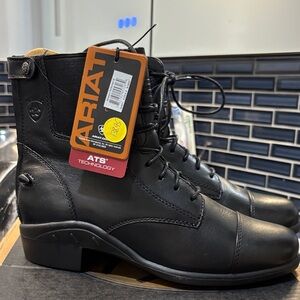 Ariat Women's Black Leather Ankle Boots